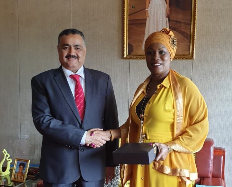 L’Ambassadeur du Royaume d’Arabie Saoudite à Conakry rencontre Madame la Secrétaire Générale du Ministère des Affaires Etrangères